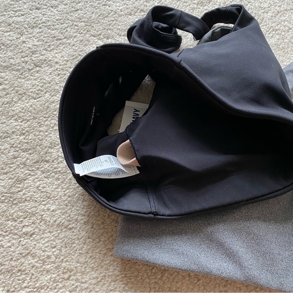 OLD NAVY POWERSOFT SPORTS BRAS (TWO PACK) - Picture 14 of 16